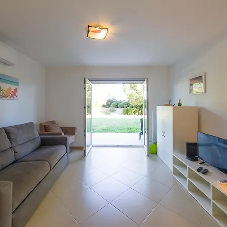Flormar 2 Gardens By Yha Tavira