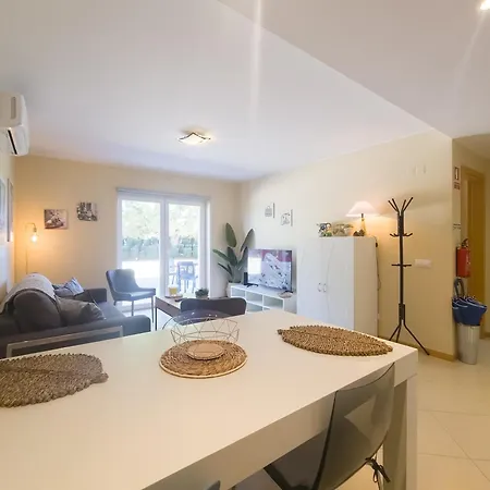 Apartment Flormar 2 Gardens By Yha *